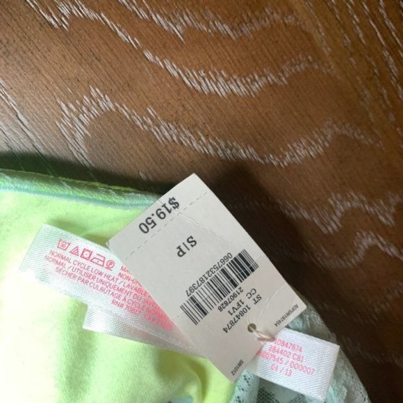 Victoria Secret PINK Lime Green Lace Bandeau - Picture 4 of 5